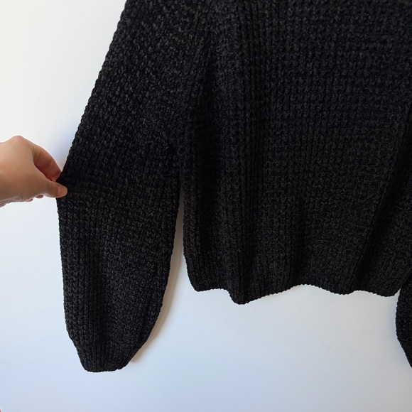 Altar'd State Chunky Sweater - Picture 4 of 7